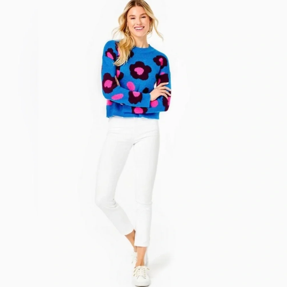 NWT Lilly Pulitzer Ferrara Sweater I’m Blue Flare Growl & Prowl Sz XXS Summer - Picture 4 of 11